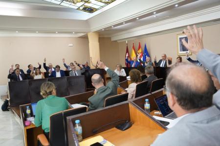 Imagen El Pleno de la Diputación apoya a los agricultores segovianos rechazando el acuerdo comercial UE - Mercosur mientras no garantice la igualdad en la producción alimentaria